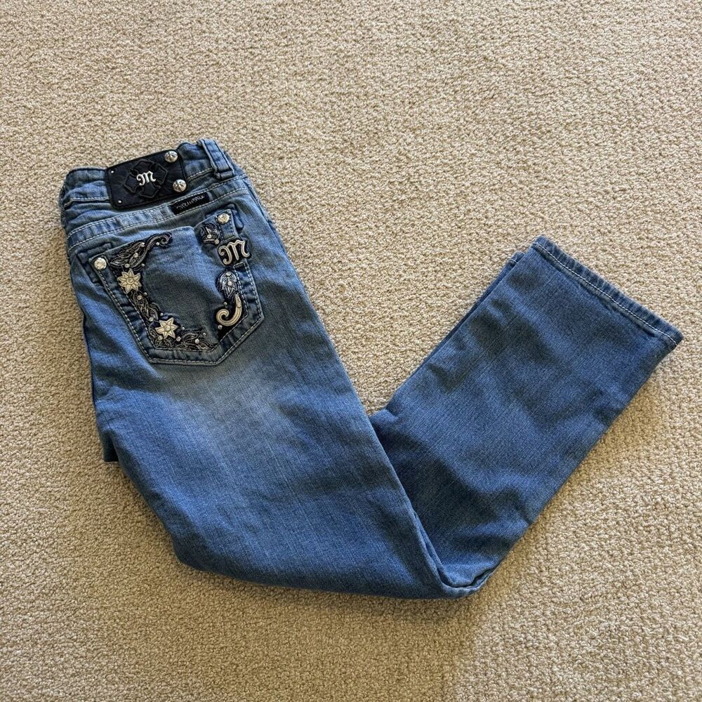 Miss Me Western Jeans Boyfriend Capri Womens Size 27 Blue Rhinestone Embroidered